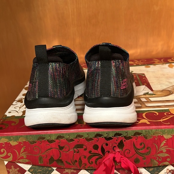 SKECHERS D’LUX WALKER - Picture 5 of 7